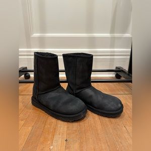 Ugg Classic Short Leather Boots